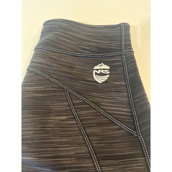 NRS Shorts Size M Black/Gray Striped Neoprene With Flatlock Stitch - Picture 6 of 7